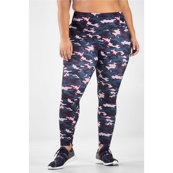 Fabletics high waisted power hold legging 1X - Picture 3 of 12